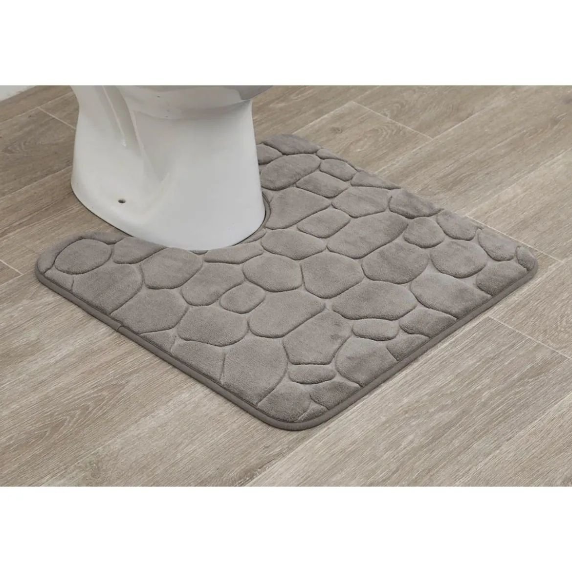 Alfombra de baño gris pardo con contorno
