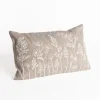 Almohada bordada DAISY gris con flores 30x50cm
