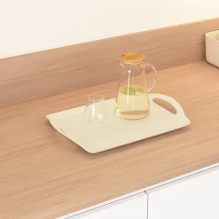 Bandeja antideslizante Poly beige