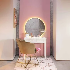 Butaca BLOOM terciopelo burdeos con patas doradas