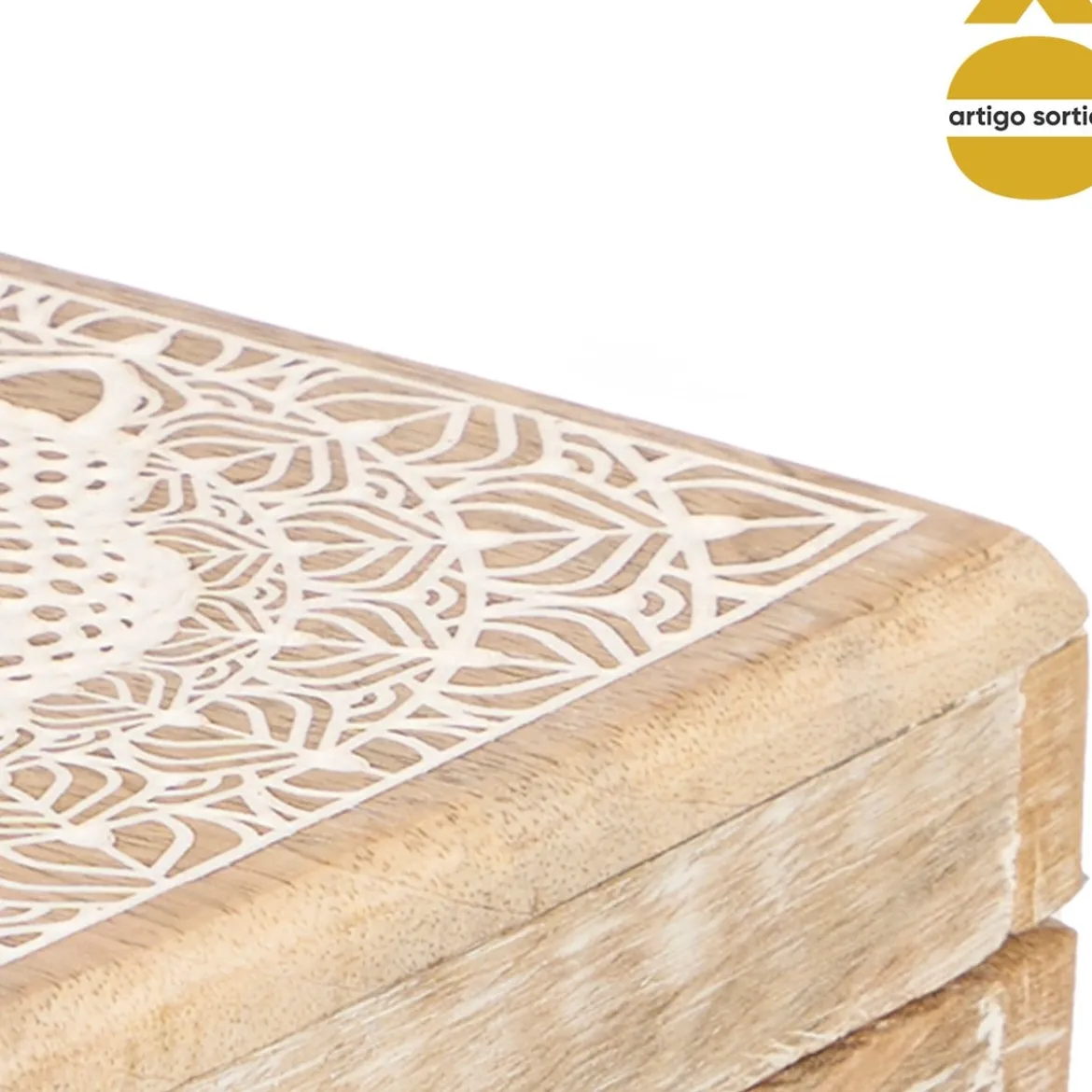 Caja cuadrada buda de madera de mango