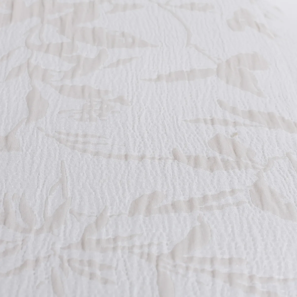 Colcha hojas AUREN beige 250x270cm