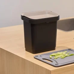 Cubo de basura rectangular negro 5L