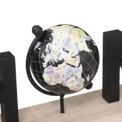 Decoración HOME de madera con globo terráqueo