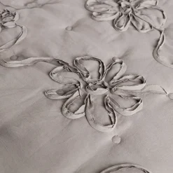 Edredón FLOWER NEST gris 220x240cm