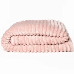 Edredón WINTER NEST rosa 240x260cm
