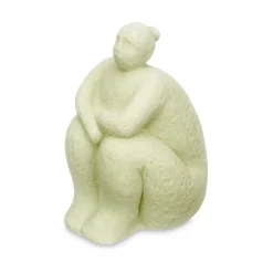 Figura forma de mujer sentada de cerámica verde