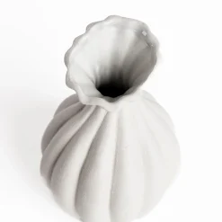 Jarrón gris de cerámica 22,4 cm