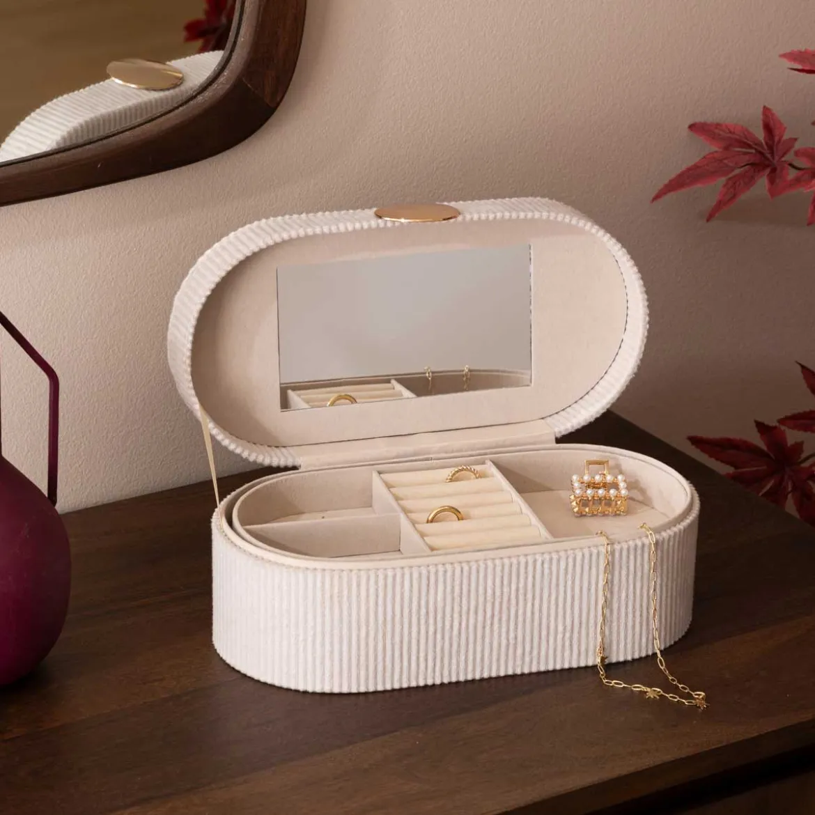 Joyero Enya De Terciopelo Beige