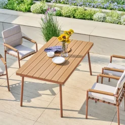 Juego de mesa de exterior y 4 sillas de acero