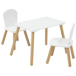 Mesa con 2 sillas blancas