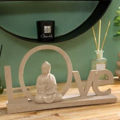 Palabra decorativa LOVE con buda
