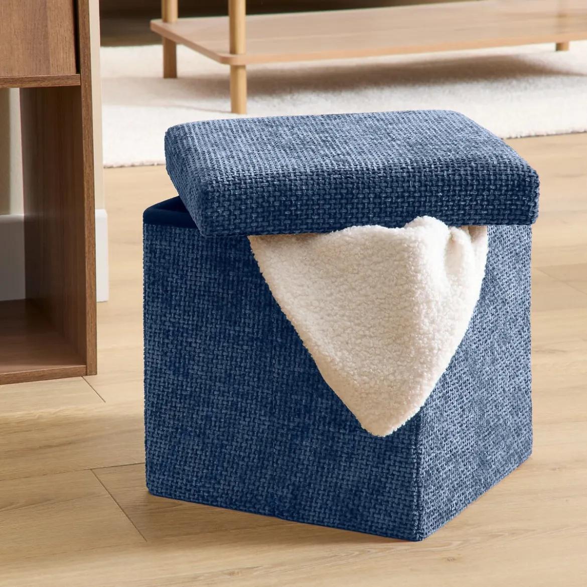 Puf VELVY azul oscuro 31x31cm