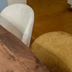 Silla ACCRA de tela gris