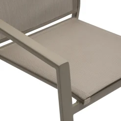 Silla con reposabrazos ESSENTIA noisette/café