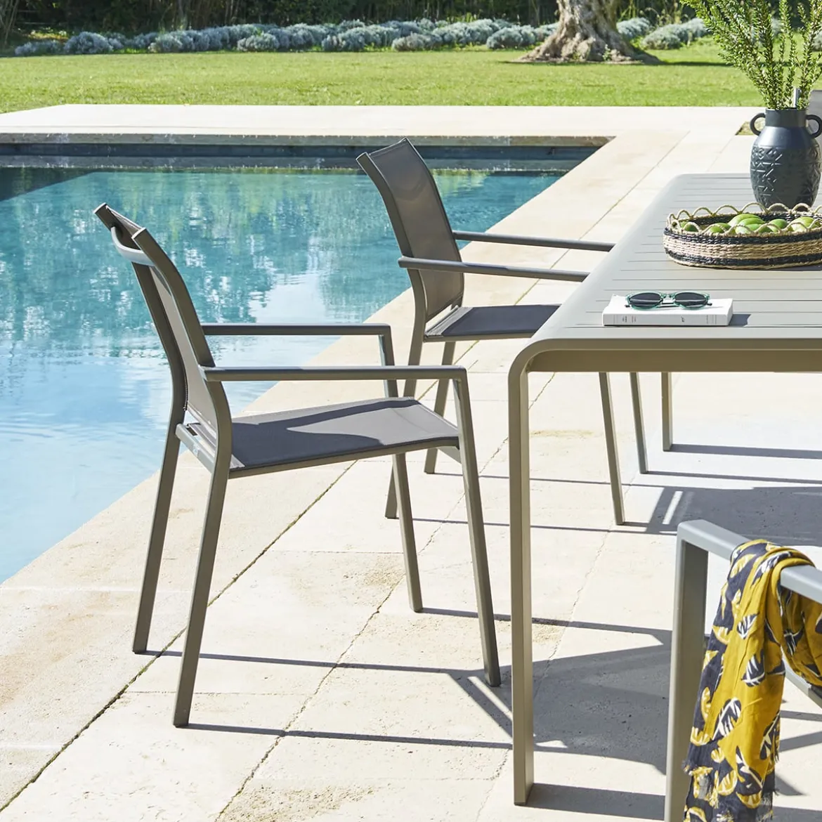 Silla ESSENTIA wengé y praline
