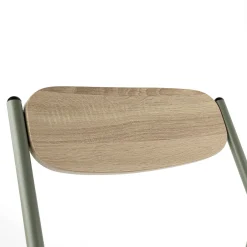 Silla plegable NOMAD con estructura verde