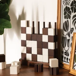 Tablero de ajedrez TWISTED de madera 27x28cm