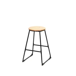 Taburete ARHA con patas de metal