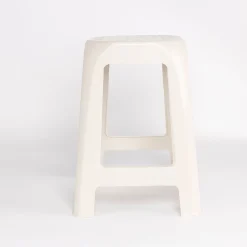Taburete crema