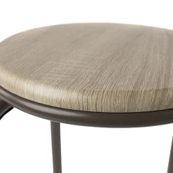 Taburete NOMAD con estructura marrón